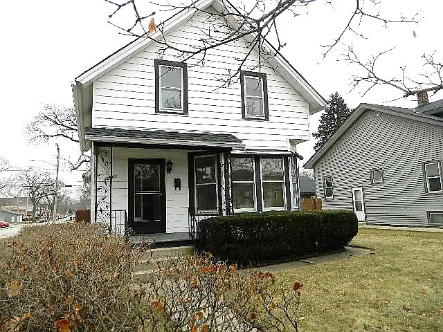 12501 Elm St photo 1