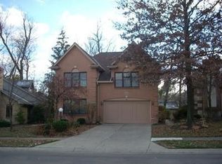 7395 Hartcrest Ln, Centerville, OH 45459