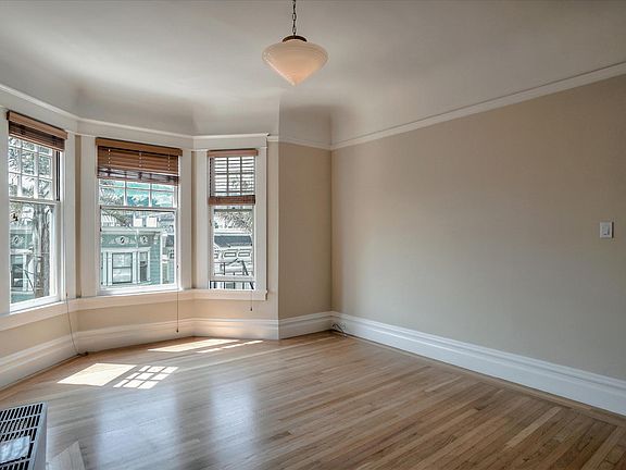5th image of 53 Landers St