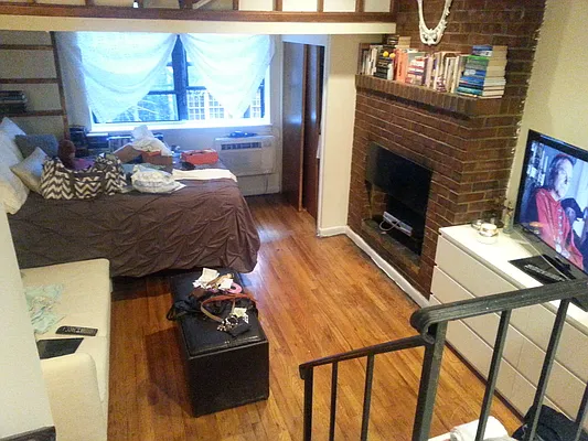 Rented by Chartwell Manhattan Realty | media 5