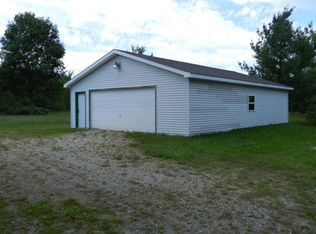 5525 Trudeau Rd, Cheboygan, MI 49721