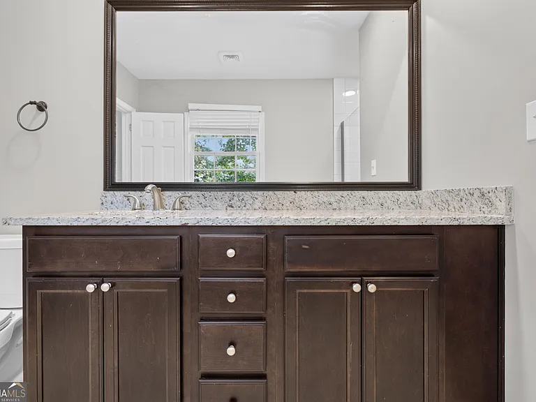 4854 Springfield Dr — Photo 42