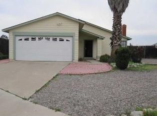 1422 Carly Ct, San Diego, CA 92114