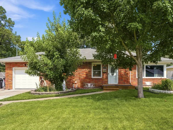 4015 53rd St, Des Moines, IA 50310
