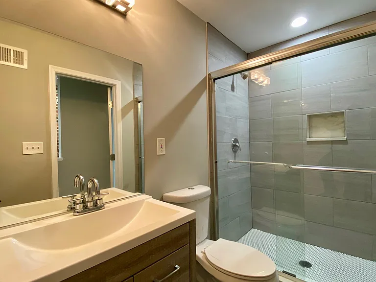 304 S Conkling St — Photo 15