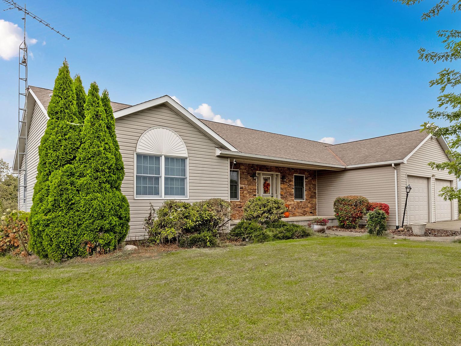 11121 Tucker Rd, Mount Vernon, OH 43050 | Zillow