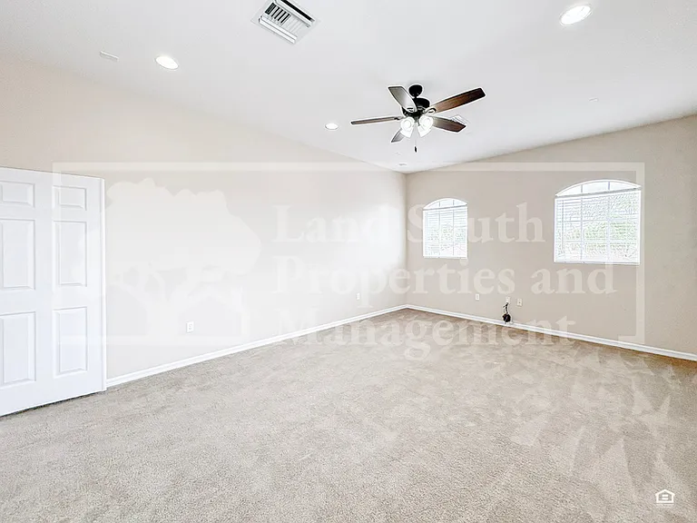 1762 Altavista Cir — Photo 33