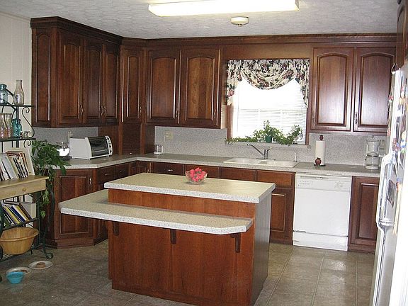 Kitchen with Island Cabinet