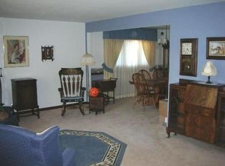 5308 Crescent Green Dr, Oak Forest, IL