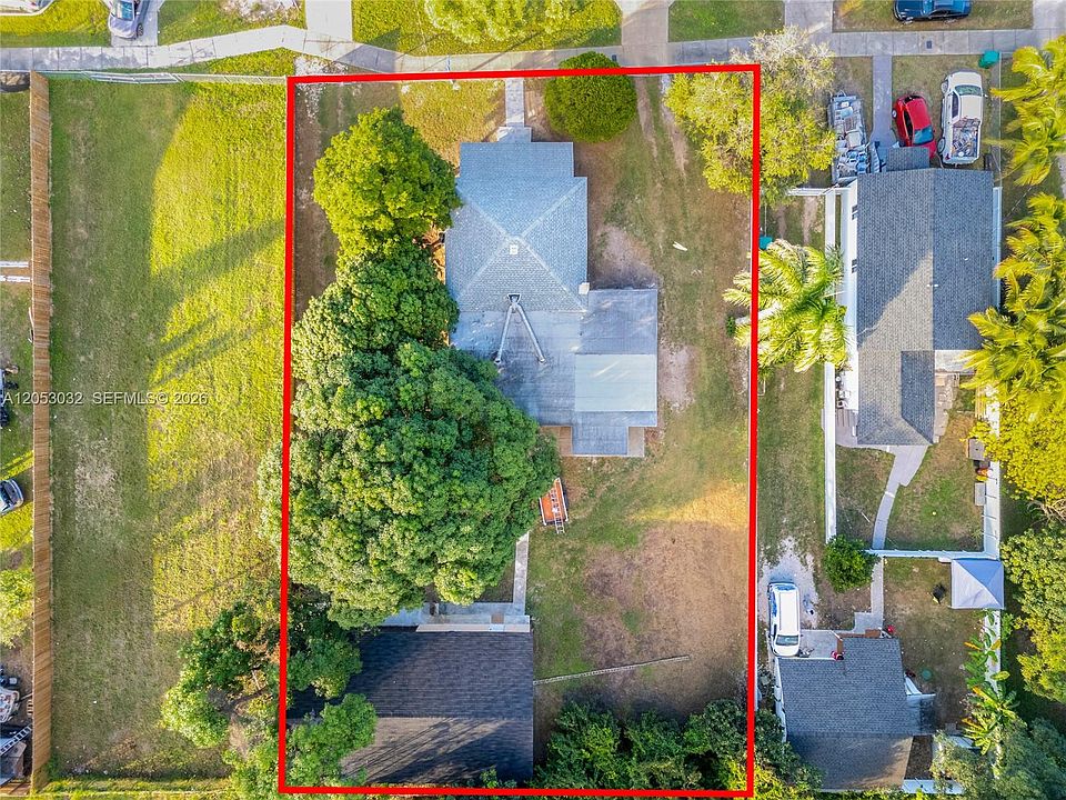 1st image of 559 NW 2nd St
