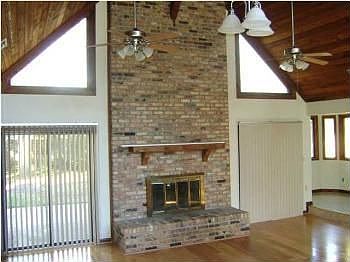 3rd image of 6229 Windwood Dr