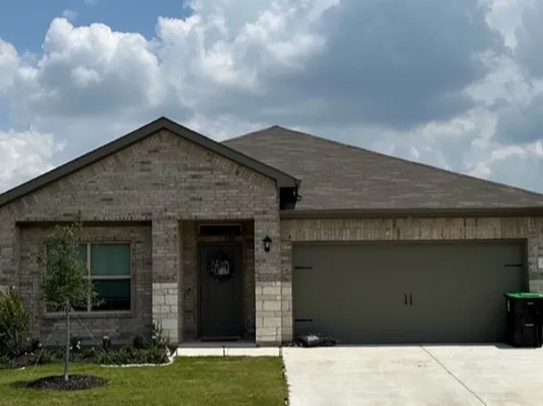 106 Irish Ivy Ct, Boyd, TX 76023