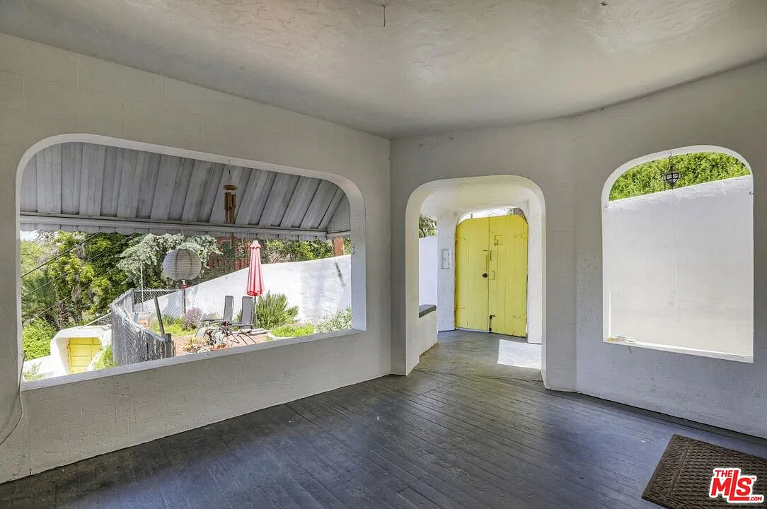 Studio, 1.0 bath, 750 sqft, $3,300 — Photo 3