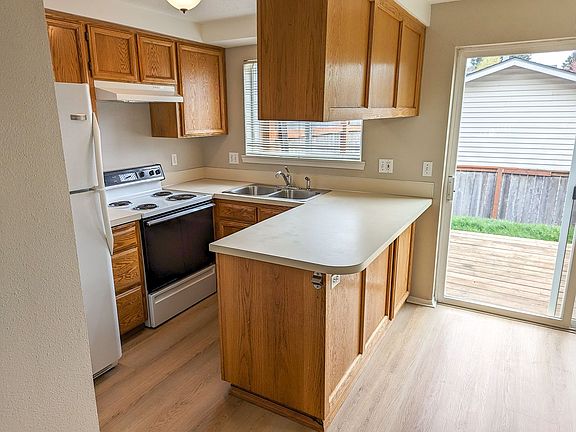 5th image of 5124 Skyline Village Loop S #5124