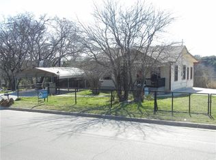 2811 NW 16th St, Fort Worth, TX 76106