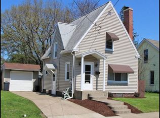 2049 Market St, Erie, PA 16510