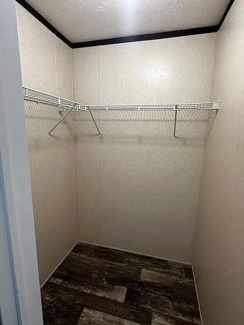 3 bed, $1,000 — Photo 2