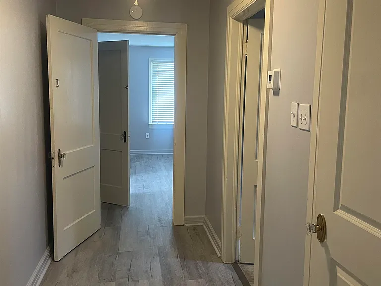 327 Morningside Dr — Photo 10