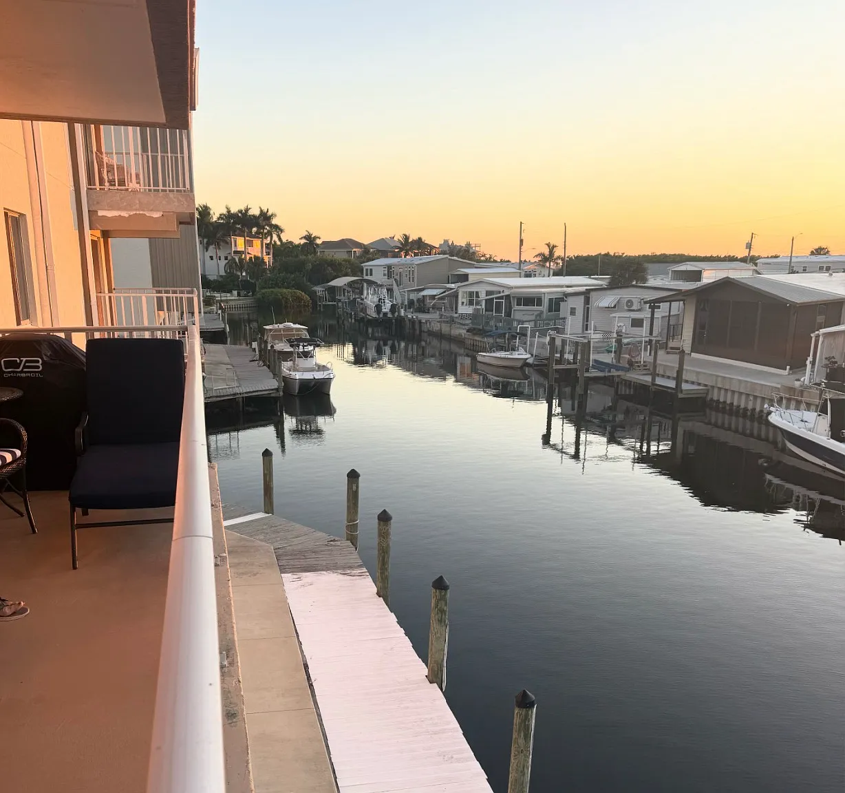 2 bed, 1040 sqft, $2,750 — Photo 3