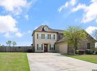 16352 Anna Belle Dr, Prairieville, LA 70769