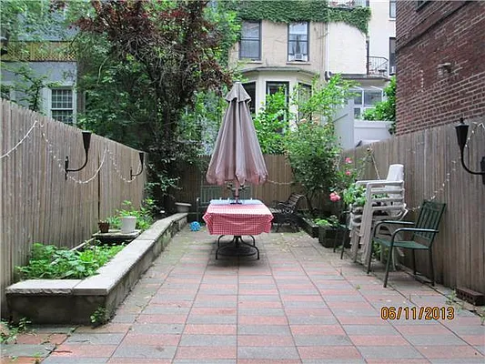 Rented by Triumph Property Group | media 9