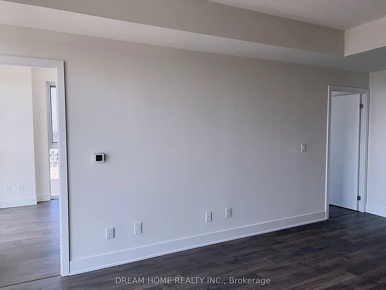 188 Fairview Mall Dr #2610 — Photo 11