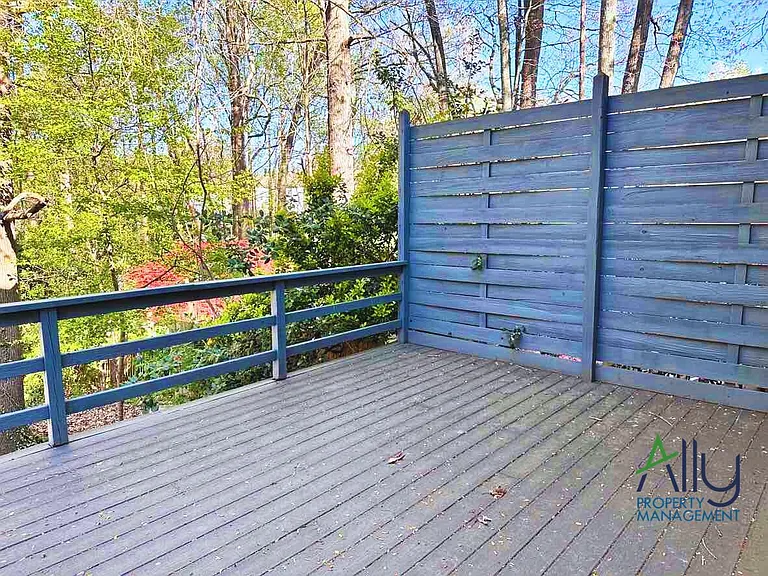 1515 Westfield Ct #1 — Photo 10