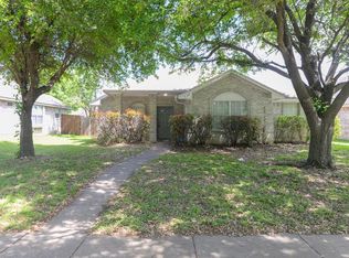 630 Atteberry Ln, Lancaster, TX 75146