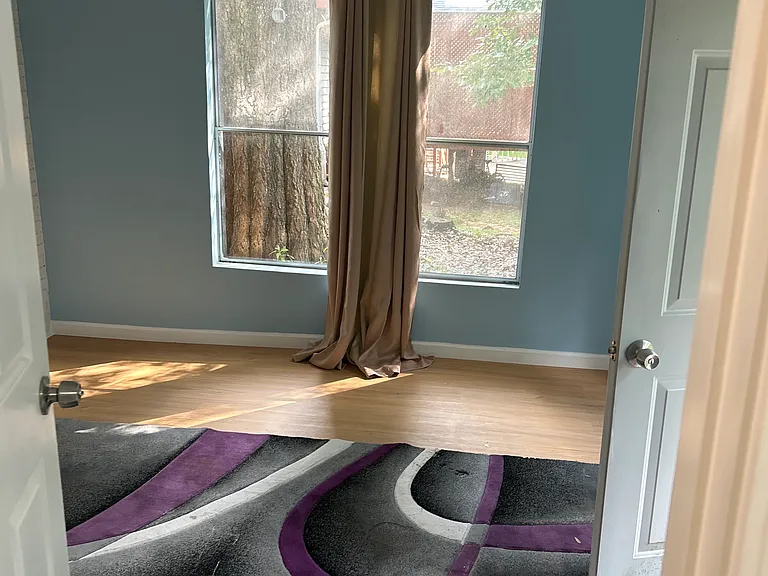 3203 Claiborne Dr — Photo 5