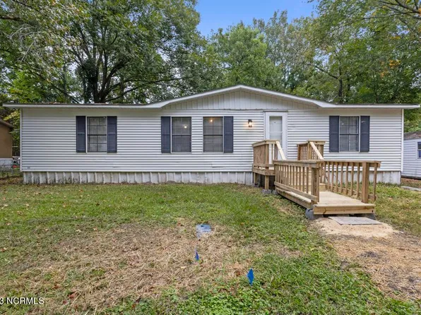 208 Early Drive, Jacksonville, NC 28540