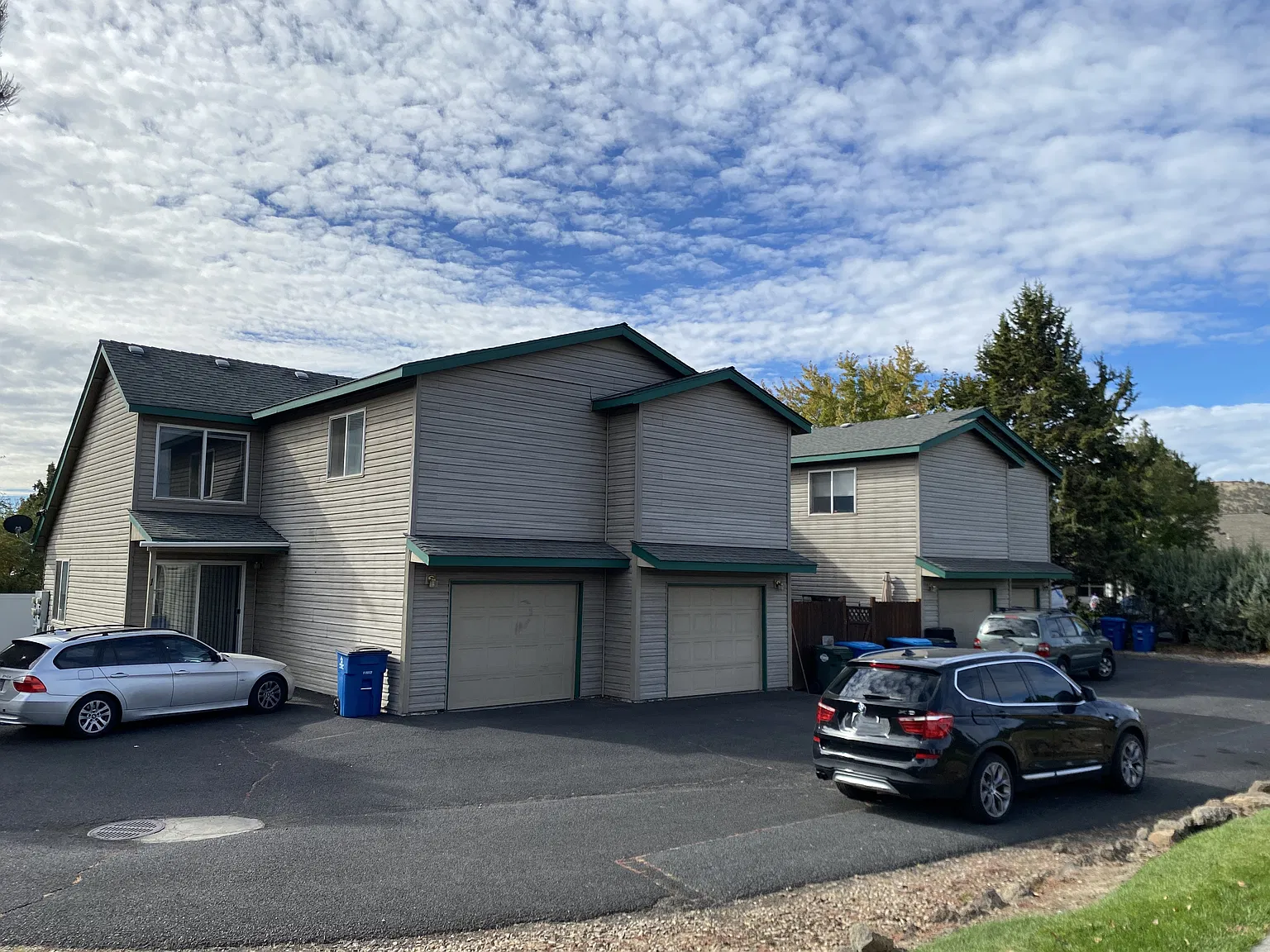 2 bed, 1.5 bath, 1266 sqft, $1,695 — Photo 4