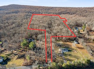 611 Haycock Run Rd, Kintnersville, PA 18930