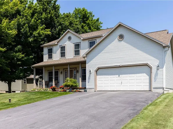 8470 Big Cone Path, Liverpool, NY 13090
