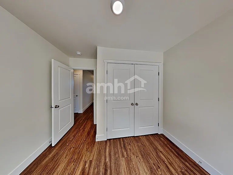 1620 192nd Street Ct E — Photo 14