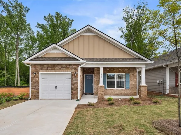 109 Vineyard Walk, Carrollton, GA 30117