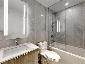 585 Bloor St E #3015 — Photo 11
