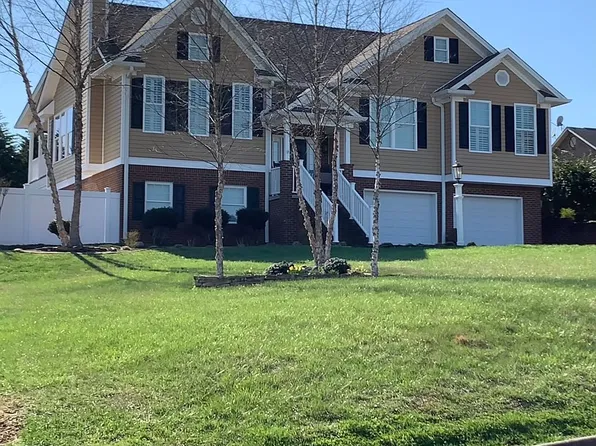 117 Richmond Ave, Surgoinsville, TN 37873