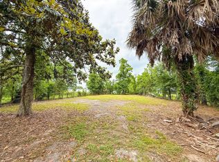 365 E Courtland St, Vidor, TX 77662