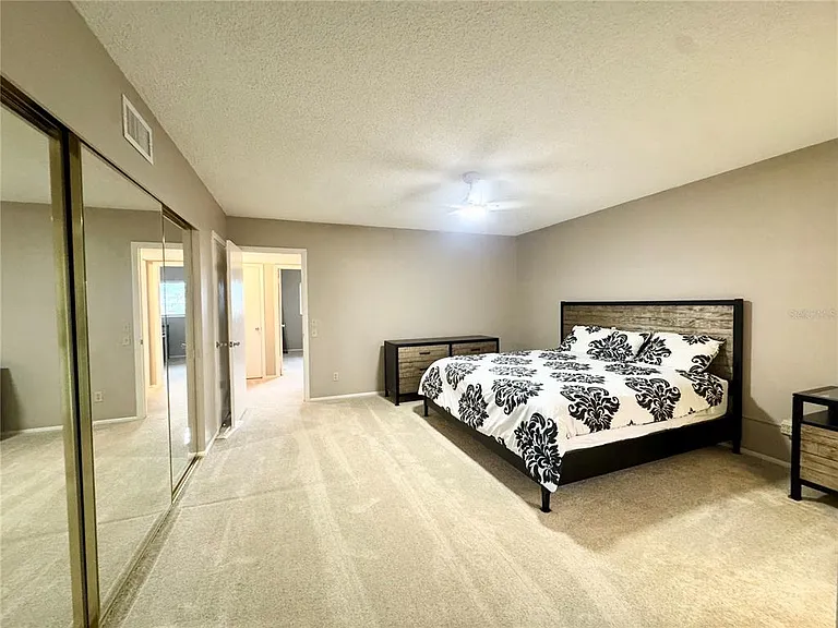 2402 Ecuadorian Way #40 — Photo 15