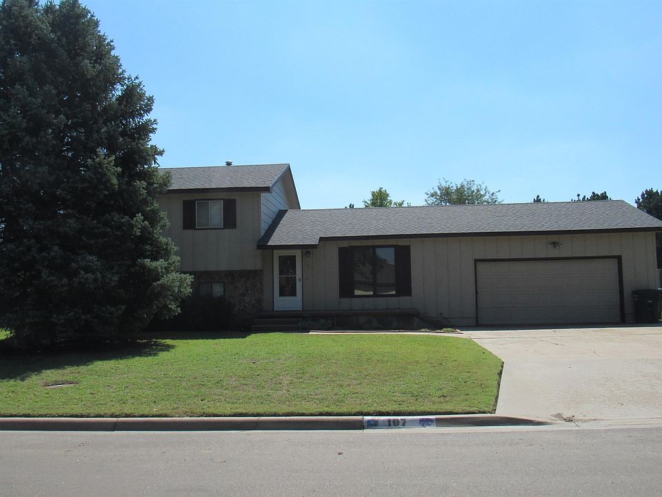 1st image of 107 Tanglewood Dr