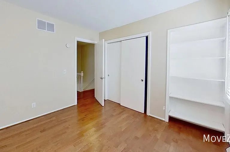 3003 Overton Dr #D — Photo 35