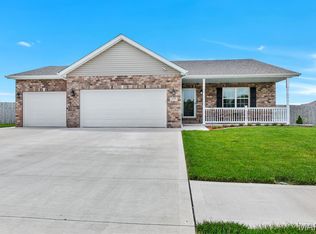 3548 Cardinal Crossing Blvd, Granite City, IL 62040