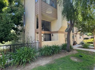 26303 W Plata Ln, Calabasas, CA 91302