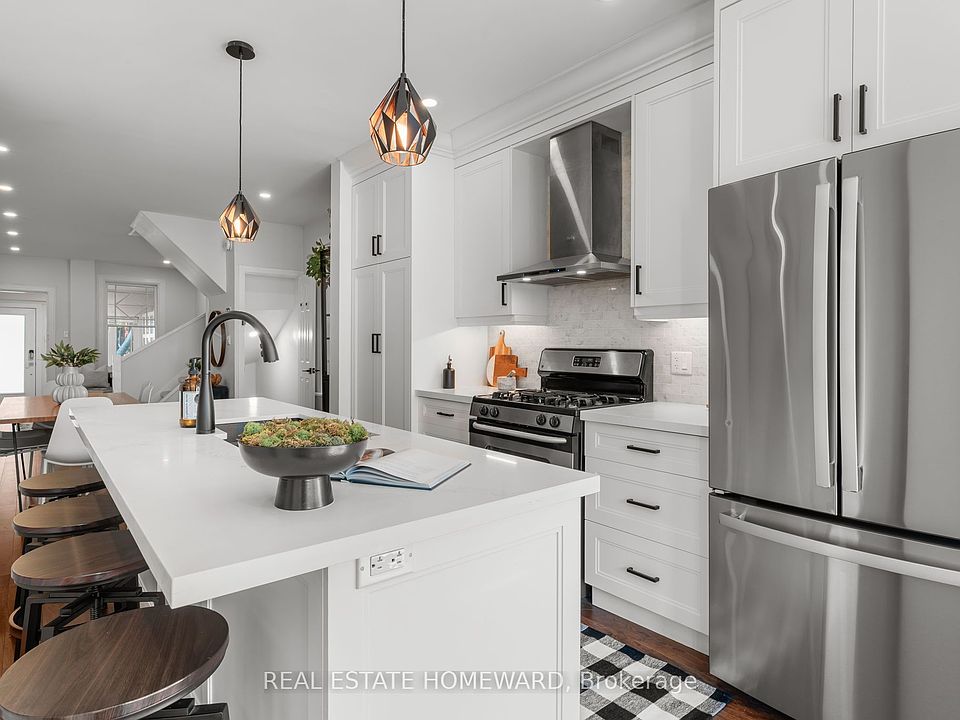 1st image of 43 Caroline Ave