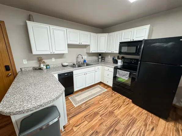 Theater Apartments Beulah