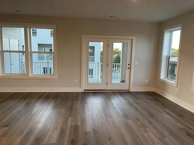 1524 Moore St #B — Photo 7