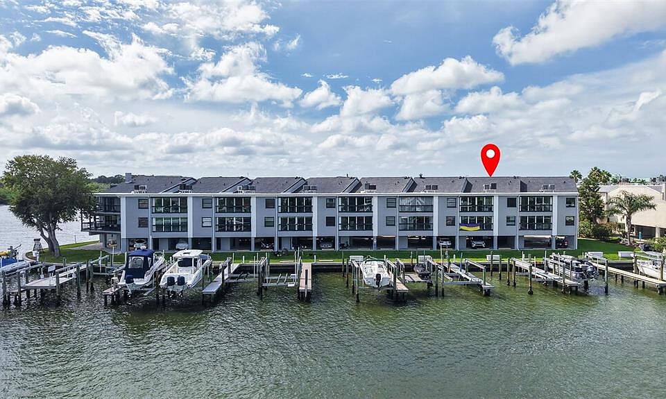 1st image of 326 WINDRUSH BOULEVARD #202