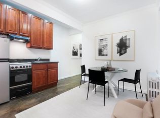 159 E 92nd St #B, New York, NY 10128