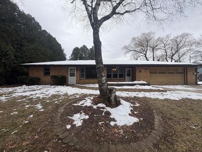 2421 Wallace Lake ROAD, West Bend, WI, 53090