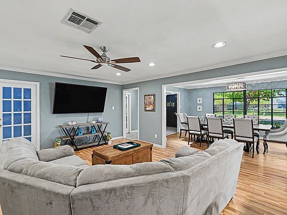 4th image of 10615 Atwell Dr